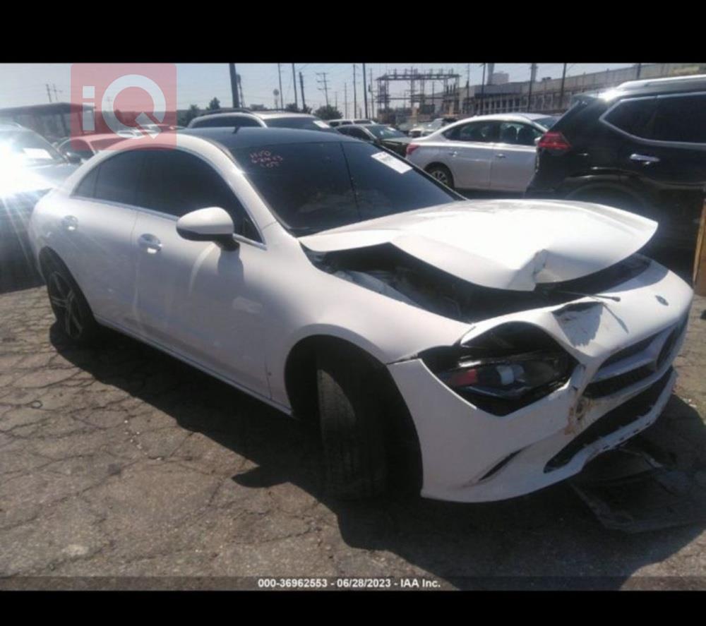 مێرسێدس بێنز CLA